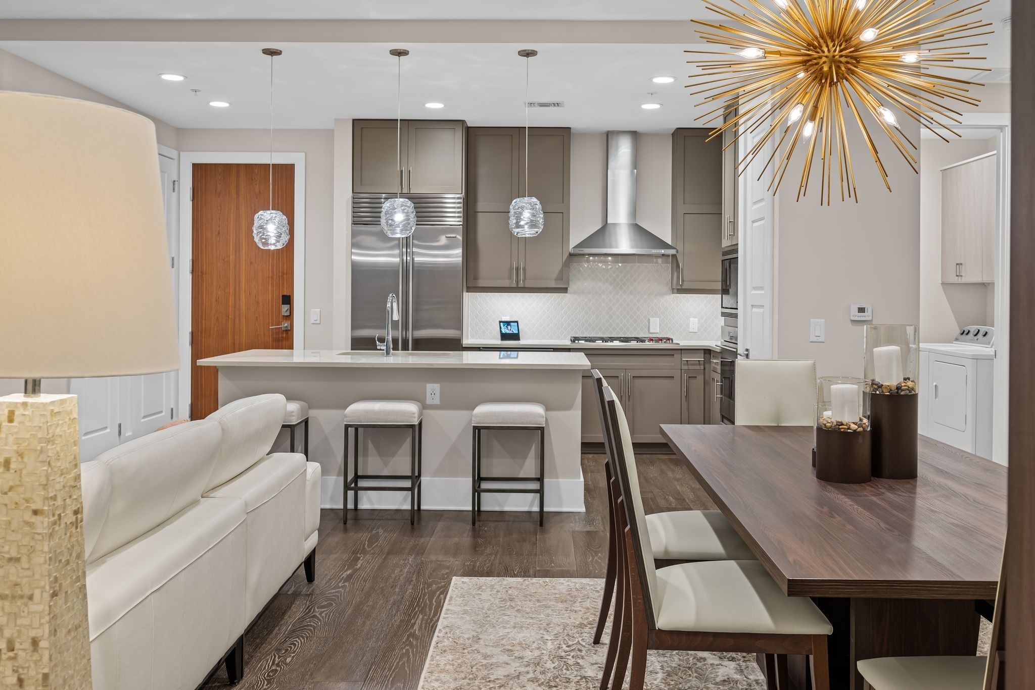 20 Rutledge Street, Unit 606 Nashville, TN 37210 - Photo 4 of 56