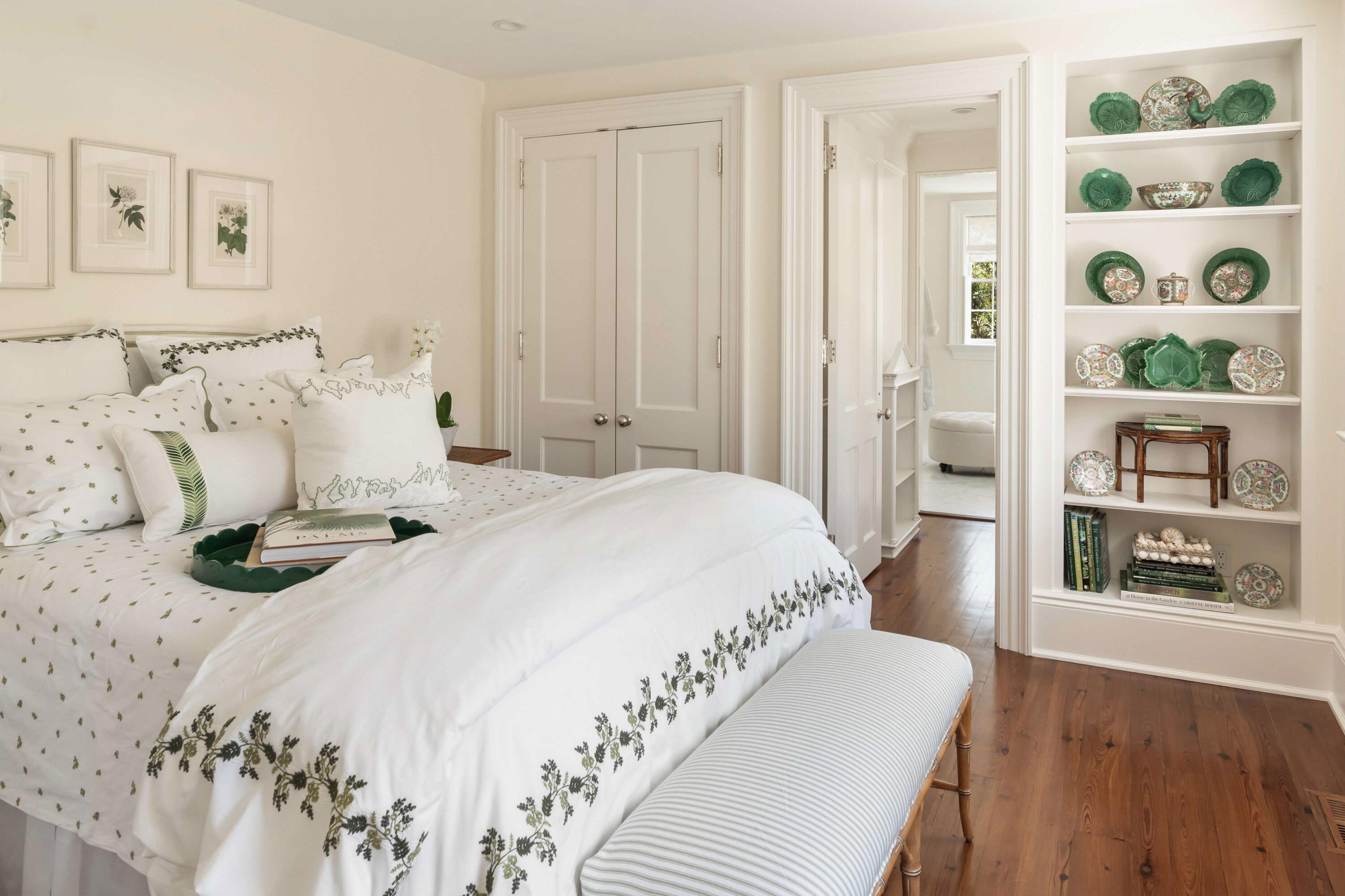 12 Orange Street Charleston, SC 29401 - Photo 39 of 78 Second Floor Guest Room