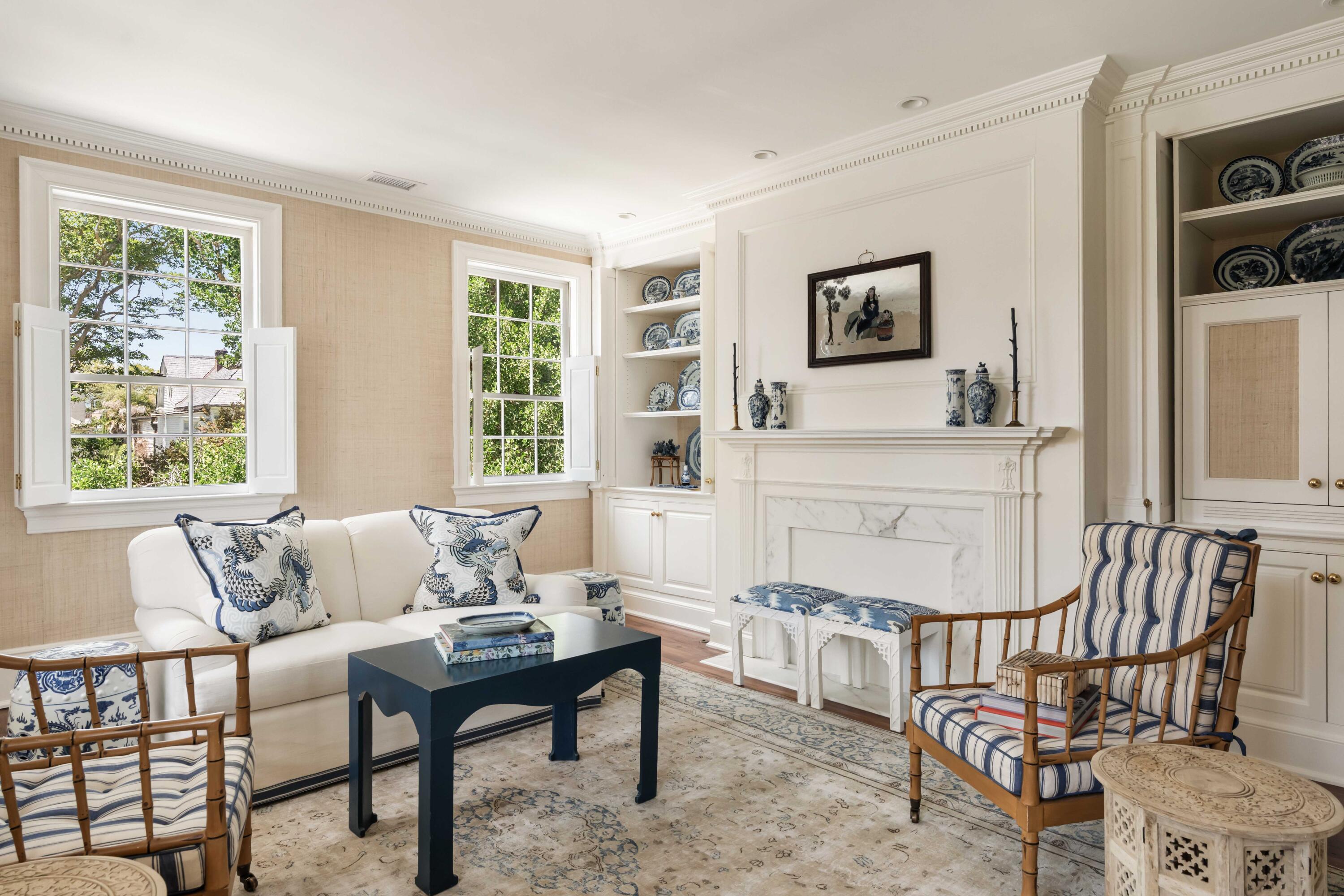 12 Orange Street Charleston, SC 29401 - Photo 56 of 78 Second Floor Living Room