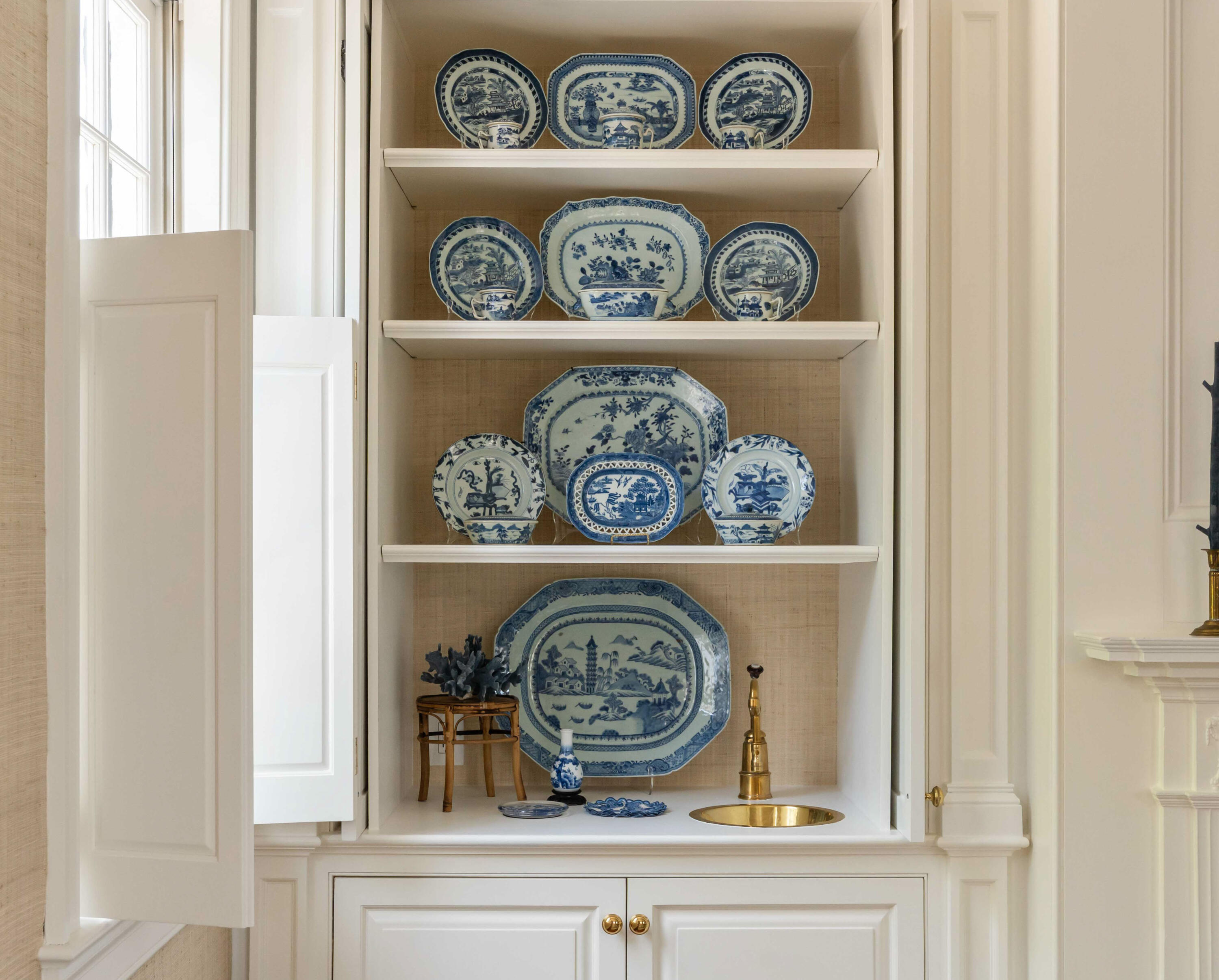 12 Orange Street Charleston, SC 29401 - Photo 58 of 78 Second Floor Living Room