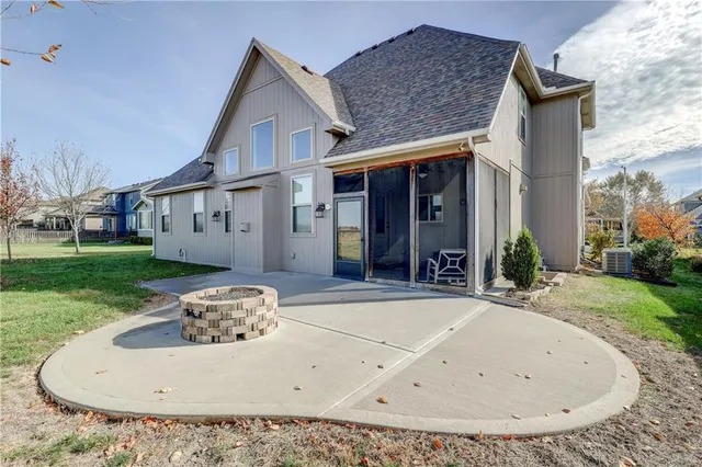 $550,000 | 16454 Agnes Street, Gardner, KS 66030