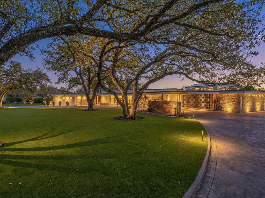 4400 Ridgehaven Road Fort Worth, TX 76116 - Photo 1 of 40 Outdoor lighting