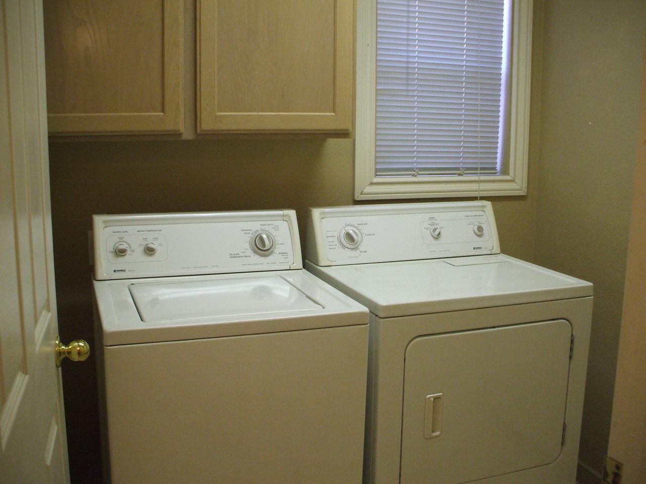 WASHER AND DRYER