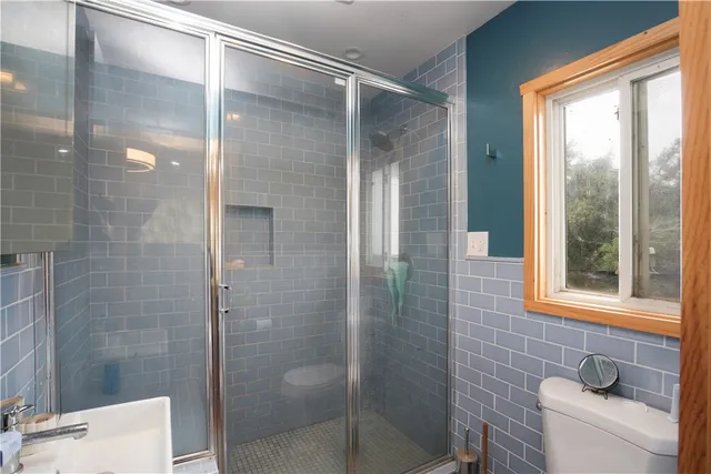 a view of utility room