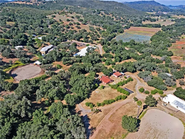 $2,100,000 | 17825 Bear Valley Lane, Escondido, CA 92027