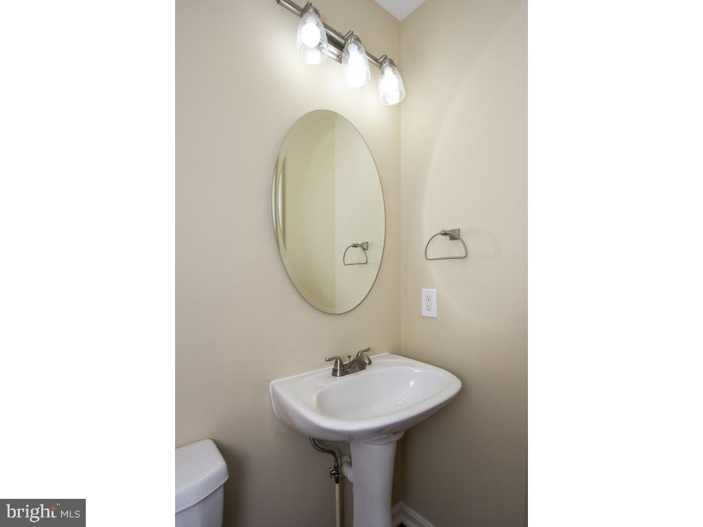722 Shallow Ridge Court Abingdon, MD 21009 - Photo 5 of 36 Gallery Image 5