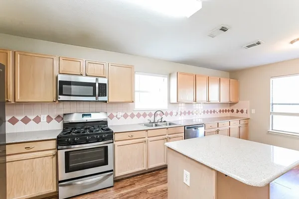 $1,700 | 8119 Stagewood Drive, Humble, TX 77338