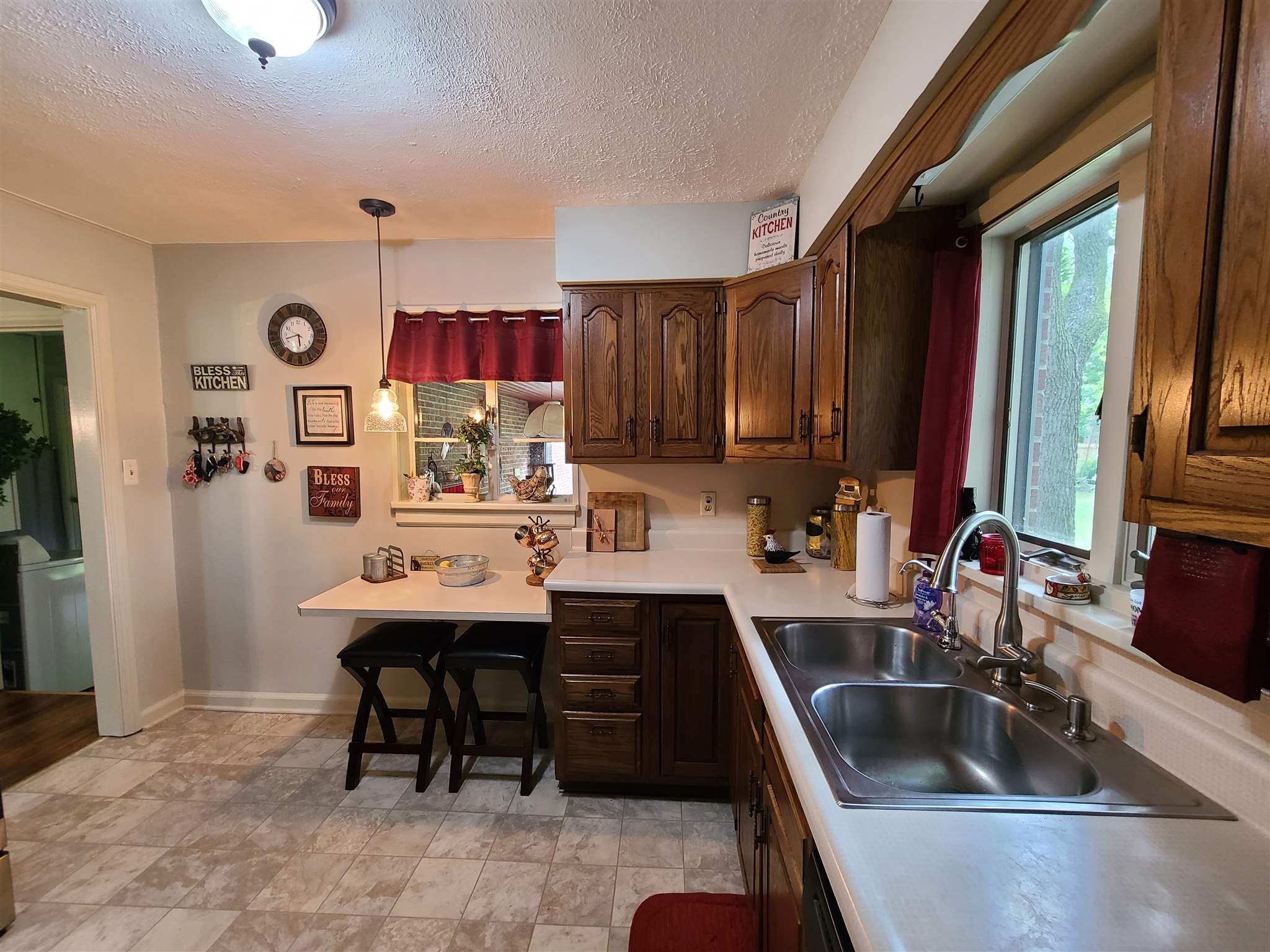 3001 West Moore Road Muncie, IN 47304 - Photo 5 of 19 Gallery Image 5