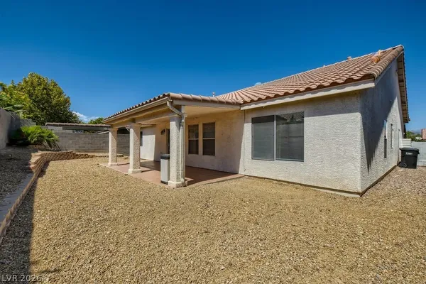 $2,500 | 8909 Big Plantation Avenue, Las Vegas, NV 89143