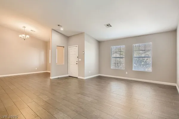 $2,500 | 8909 Big Plantation Avenue, Las Vegas, NV 89143