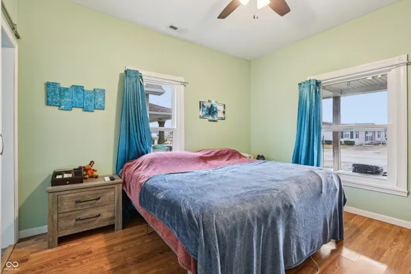 $270,000 | 650 East Pearl Street, Whiteland, IN 46184