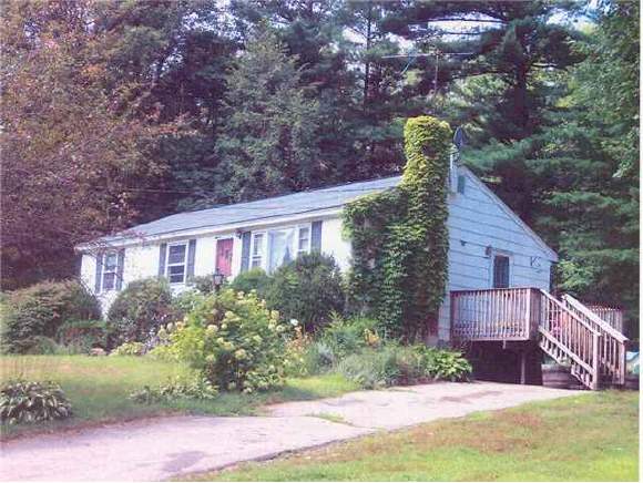 4 William Street Windham, NH 03087 - Photo 1 of 1 Gallery Image 1