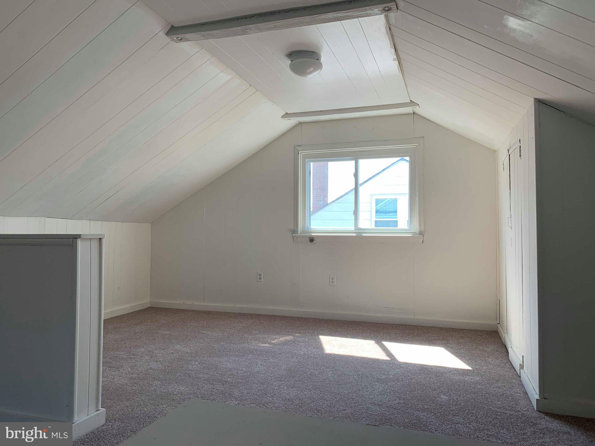 9213 Annapolis Road Philadelphia, PA 19114 - Photo 28 of 34 Gallery Image 28