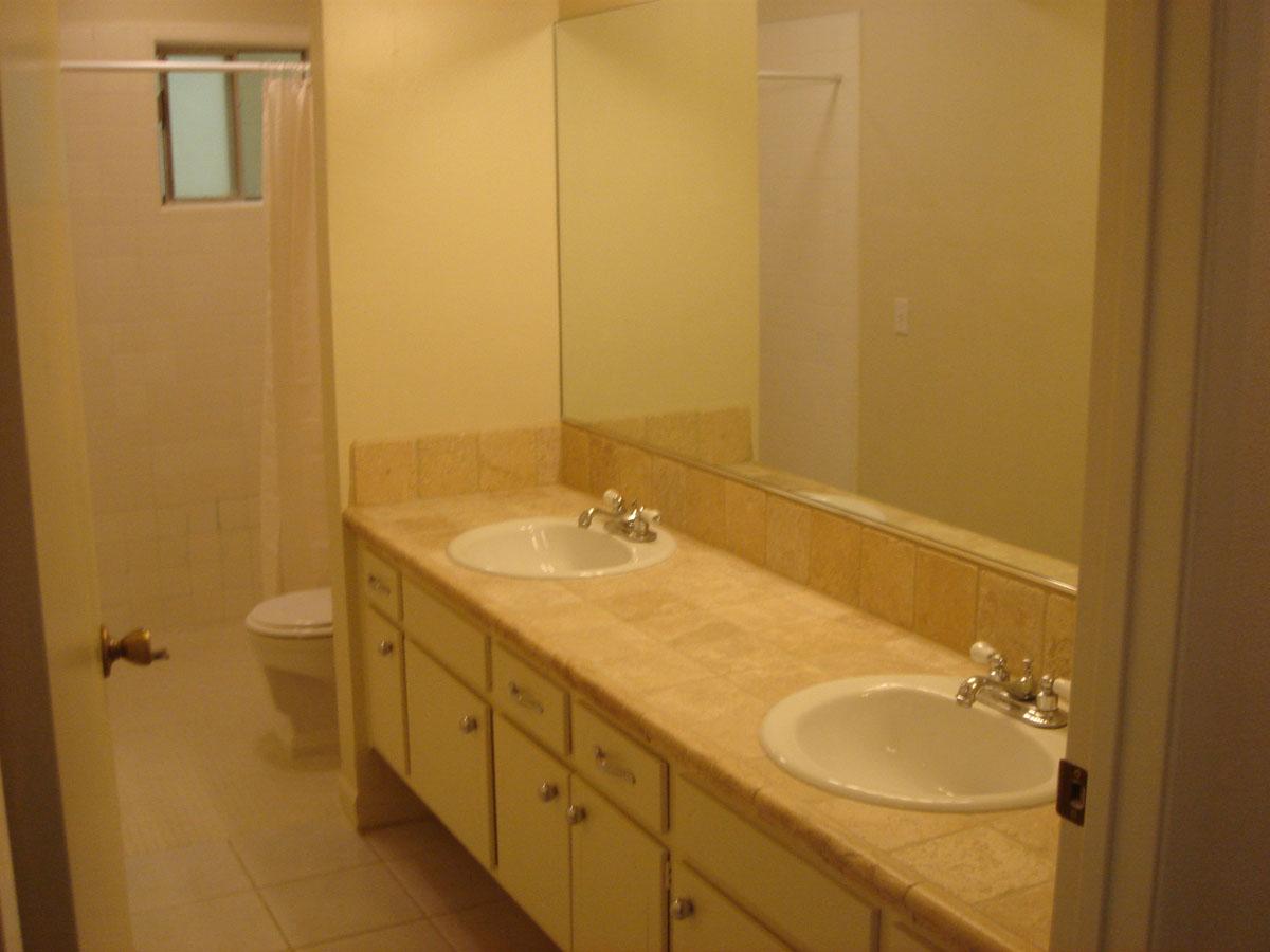 778 Ribera Drive Santa Barbara, CA 93111 - Photo 6 of 8 Bathroom