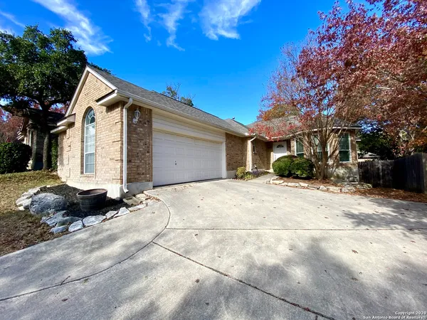 $2,400 | 6635 Shady Bend Drive, San Antonio, TX 78256