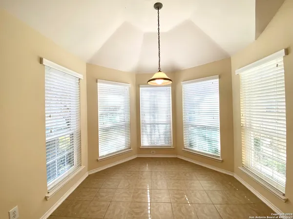 $2,400 | 6635 Shady Bend Drive, San Antonio, TX 78256