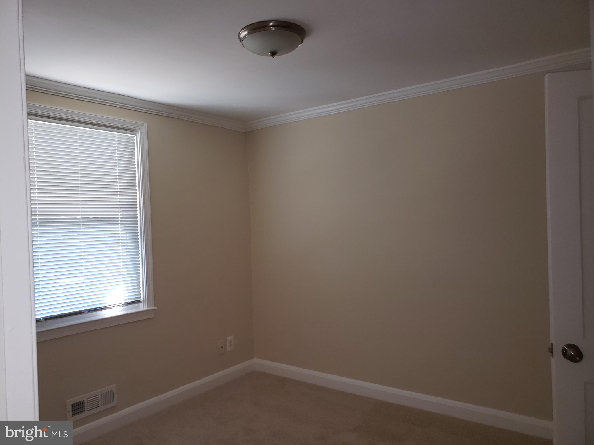 1815 Dunmere Road Dundalk, MD 21222 - Photo 20 of 29 Bedroom
