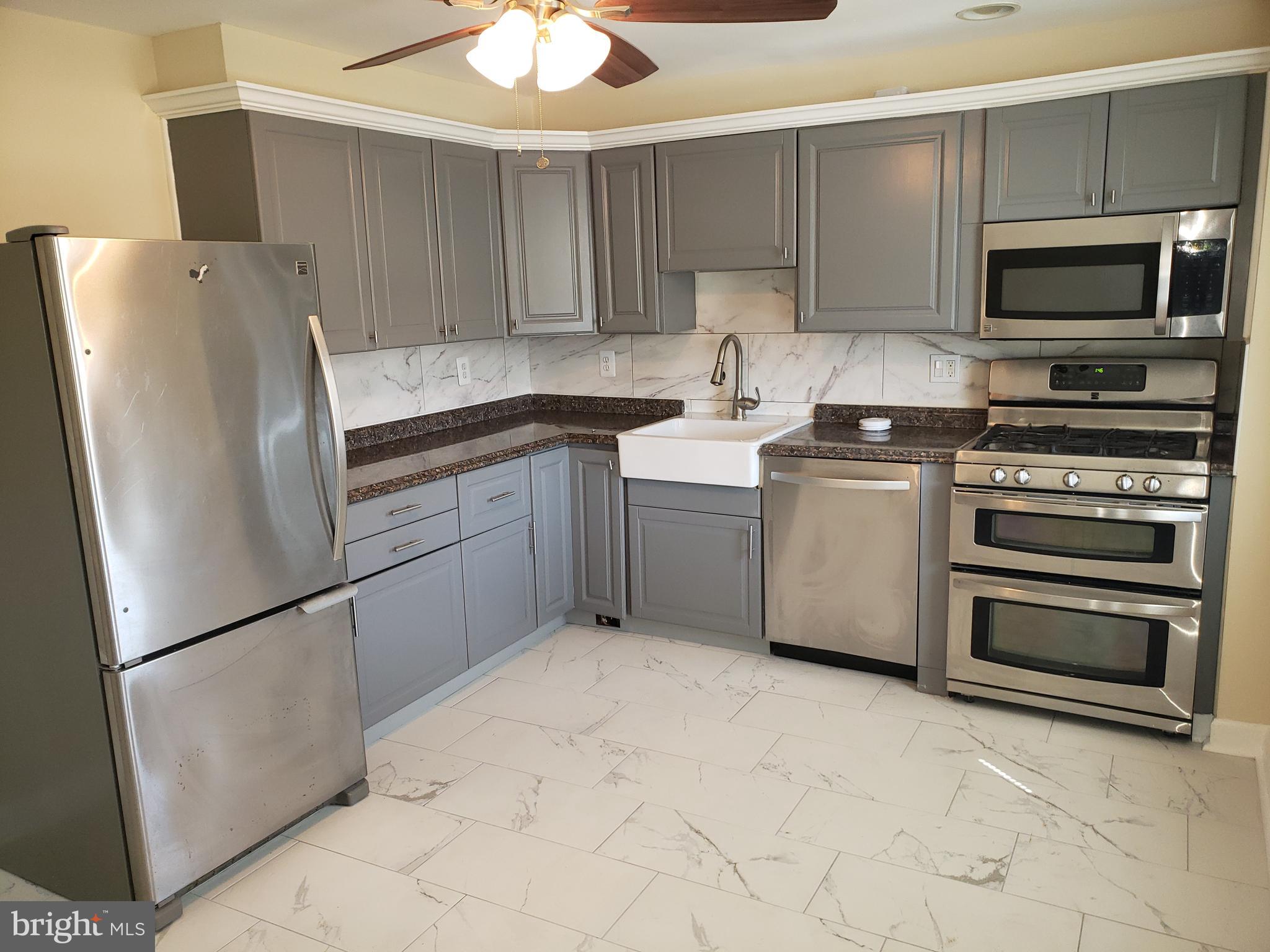 1815 Dunmere Road Dundalk, MD 21222 - Photo 23 of 29 Kitchen