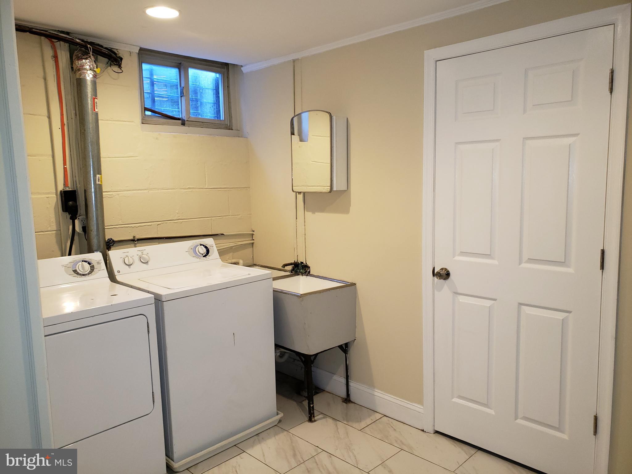 1815 Dunmere Road Dundalk, MD 21222 - Photo 9 of 29 Washer / Dryer in Basement