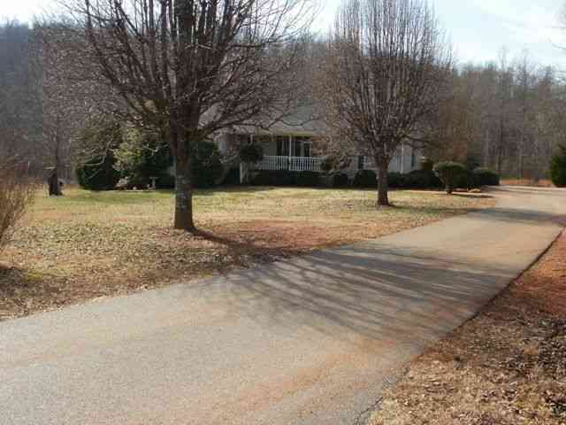 659 Belvue Road Travelers Rest, SC 29690 - Photo 3 of 13