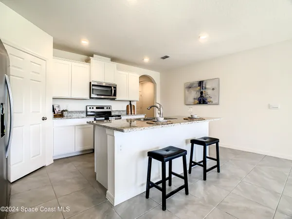 $2,400 | 2243 Capital Drive, Palm Bay, FL 32909