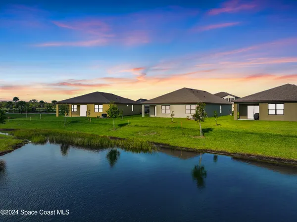 $2,400 | 2243 Capital Drive, Palm Bay, FL 32909