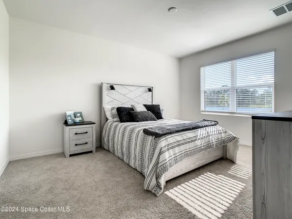 $2,400 | 2243 Capital Drive, Palm Bay, FL 32909