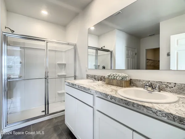 $2,400 | 2243 Capital Drive, Palm Bay, FL 32909