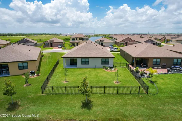 $2,400 | 2243 Capital Drive, Palm Bay, FL 32909