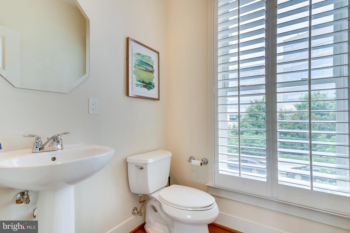 800 3rd Street Southeast Washington, DC 20003 - Photo 14 of 49 Half Bath on Living Level