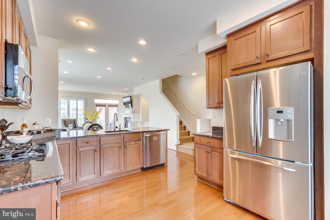 800 3rd Street Southeast Washington, DC 20003 - Photo 16 of 49