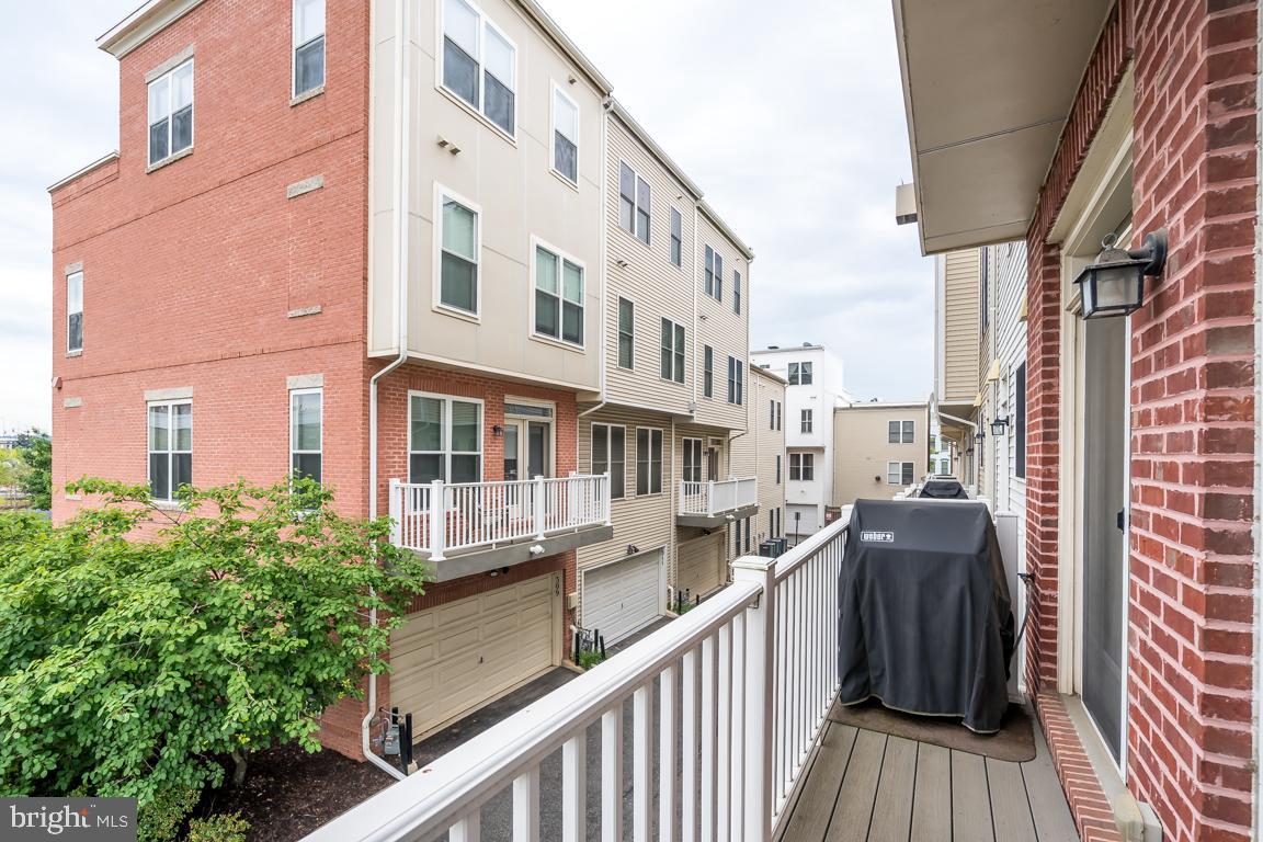 800 3rd Street Southeast Washington, DC 20003 - Photo 38 of 49 Grilling balcony with gas hook-up