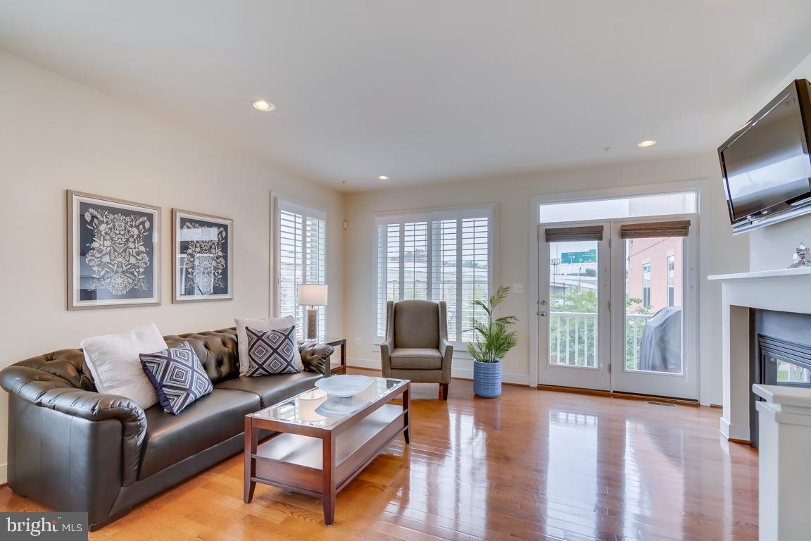 800 3rd Street Southeast Washington, DC 20003 - Photo 8 of 49 Gas Fireplace in Living Room