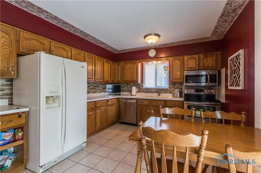 804 Ransom Street Maumee, OH 43537 - Photo 17 of 36 Gallery Image 17