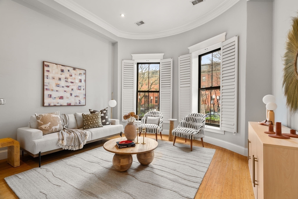 14 Worcester Square, Unit 2 Boston, MA 02118 - Photo 4 of 15