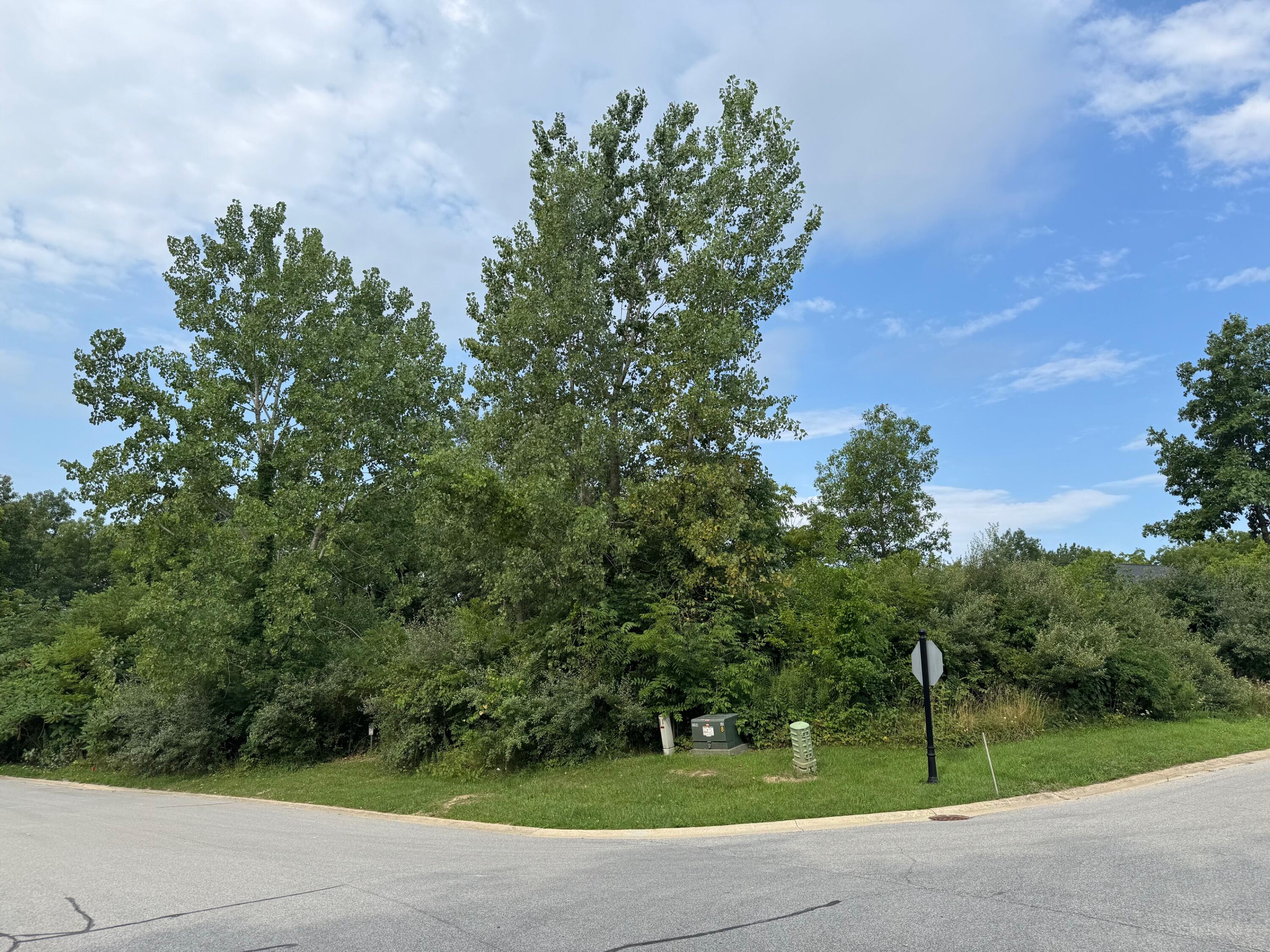 50 Mattico Lane Crown Point, IN 46307 - Photo 1 of 10 3000x2250
