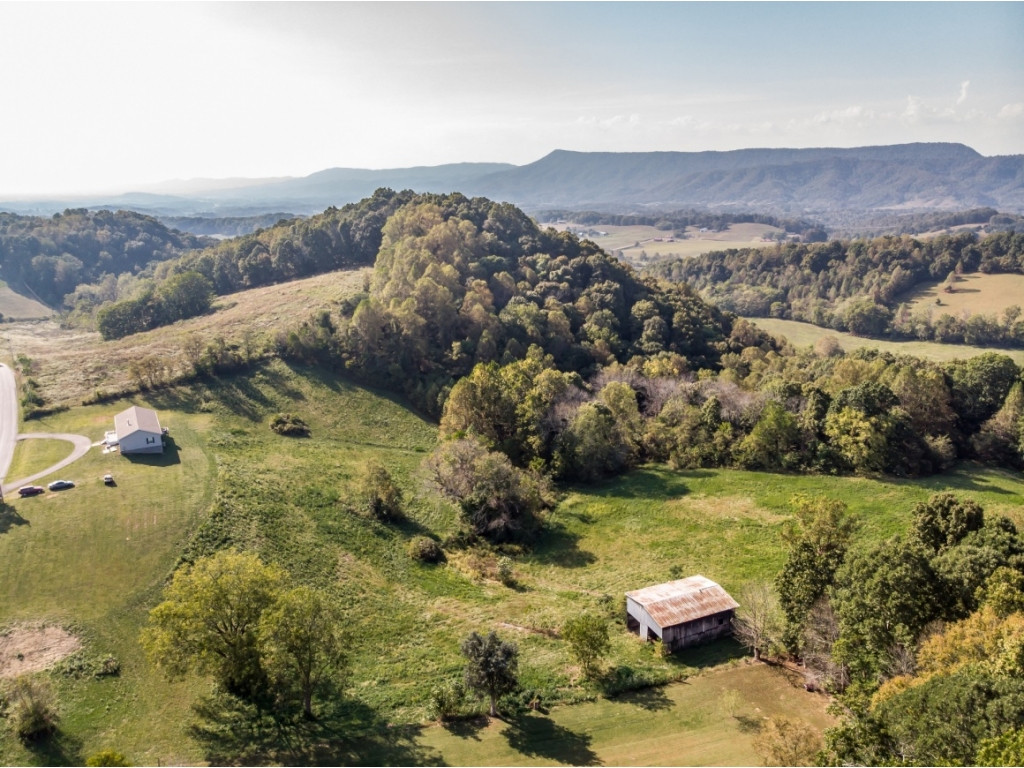 790 Earl Baxter Road Chuckey, TN 37641 - Photo 5 of 24 Photo 5