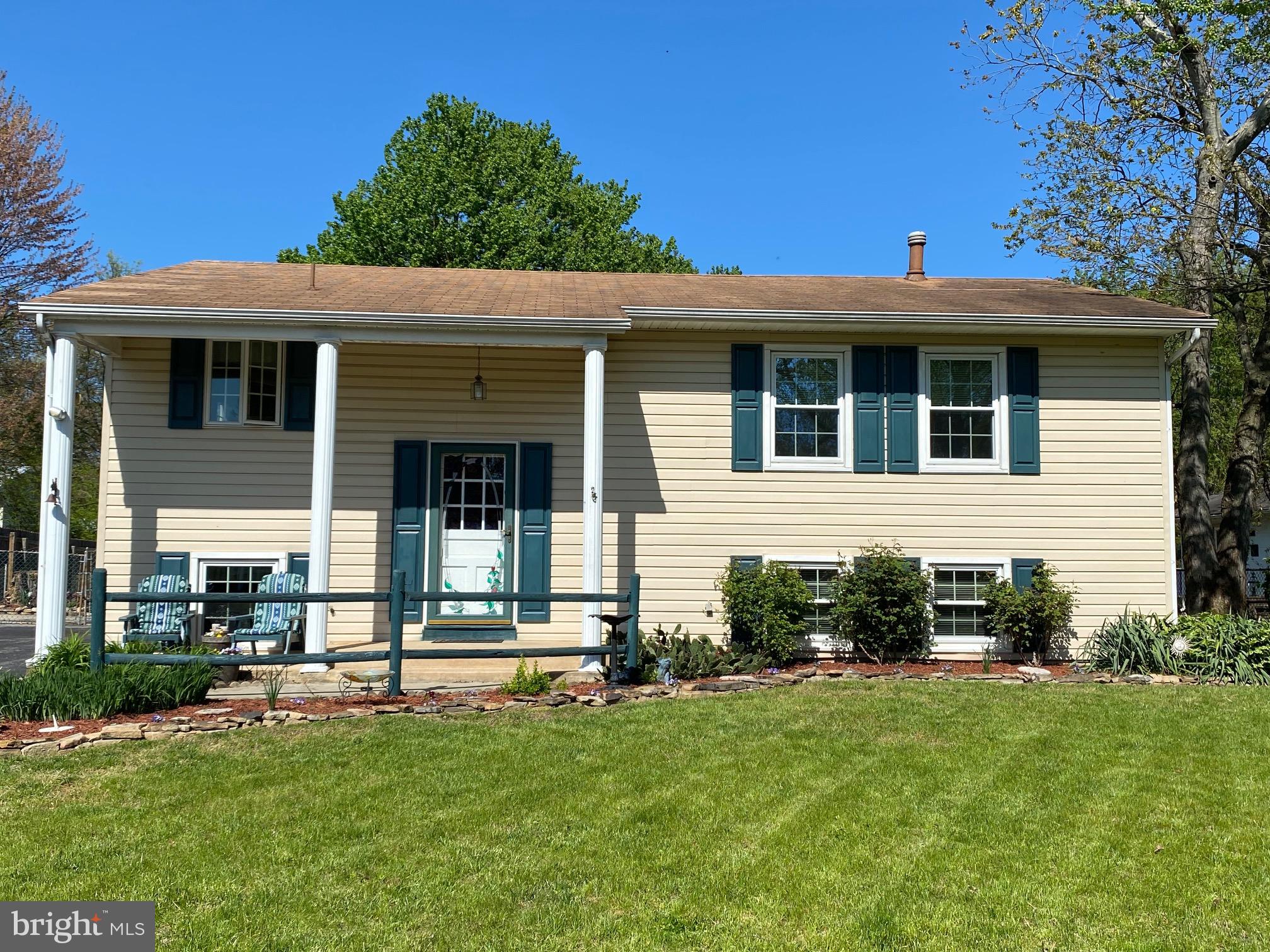 322 Deerfield Road Newark, DE 19713 - Photo 1 of 28