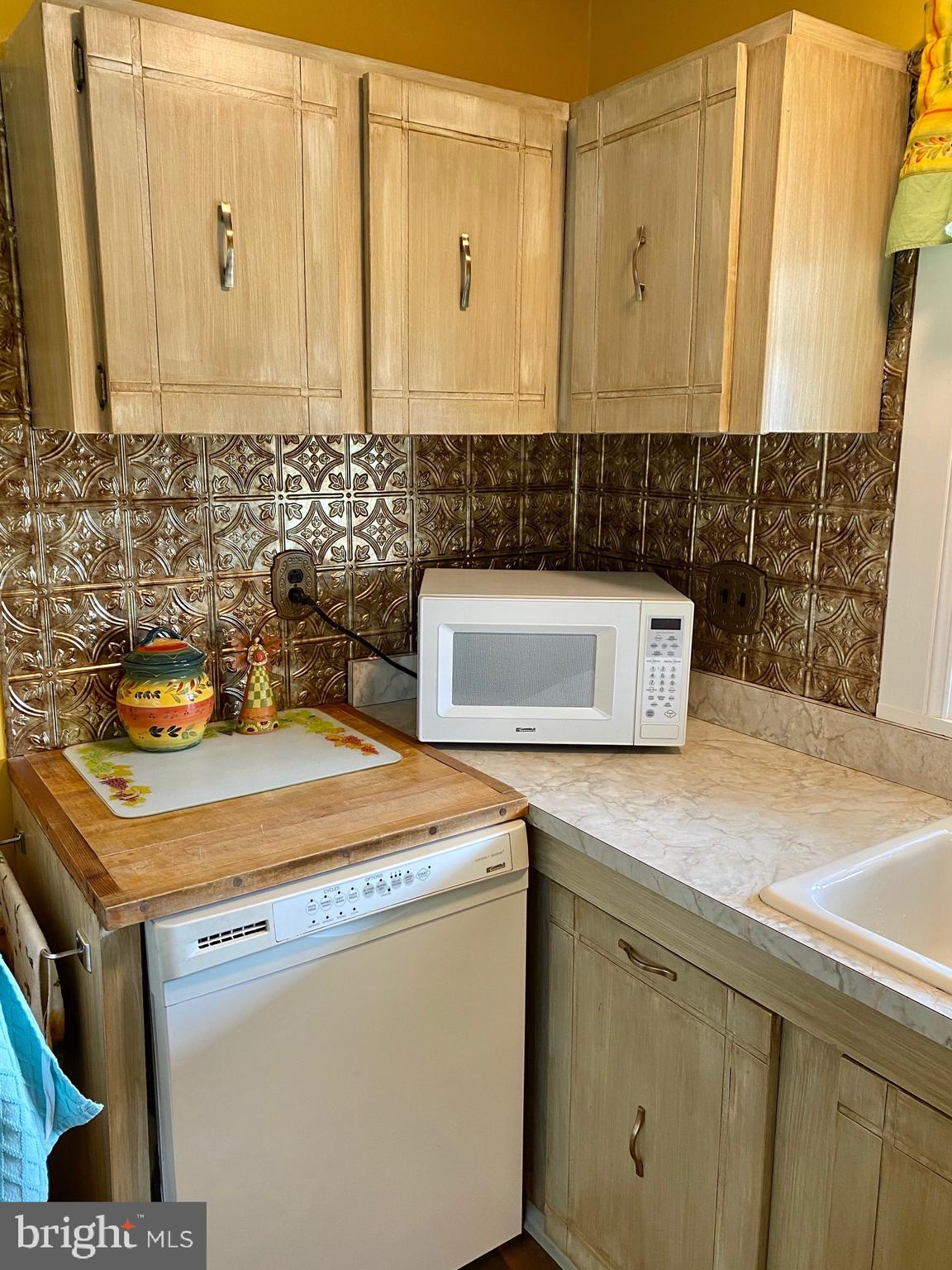 322 Deerfield Road Newark, DE 19713 - Photo 6 of 28 Dishwasher