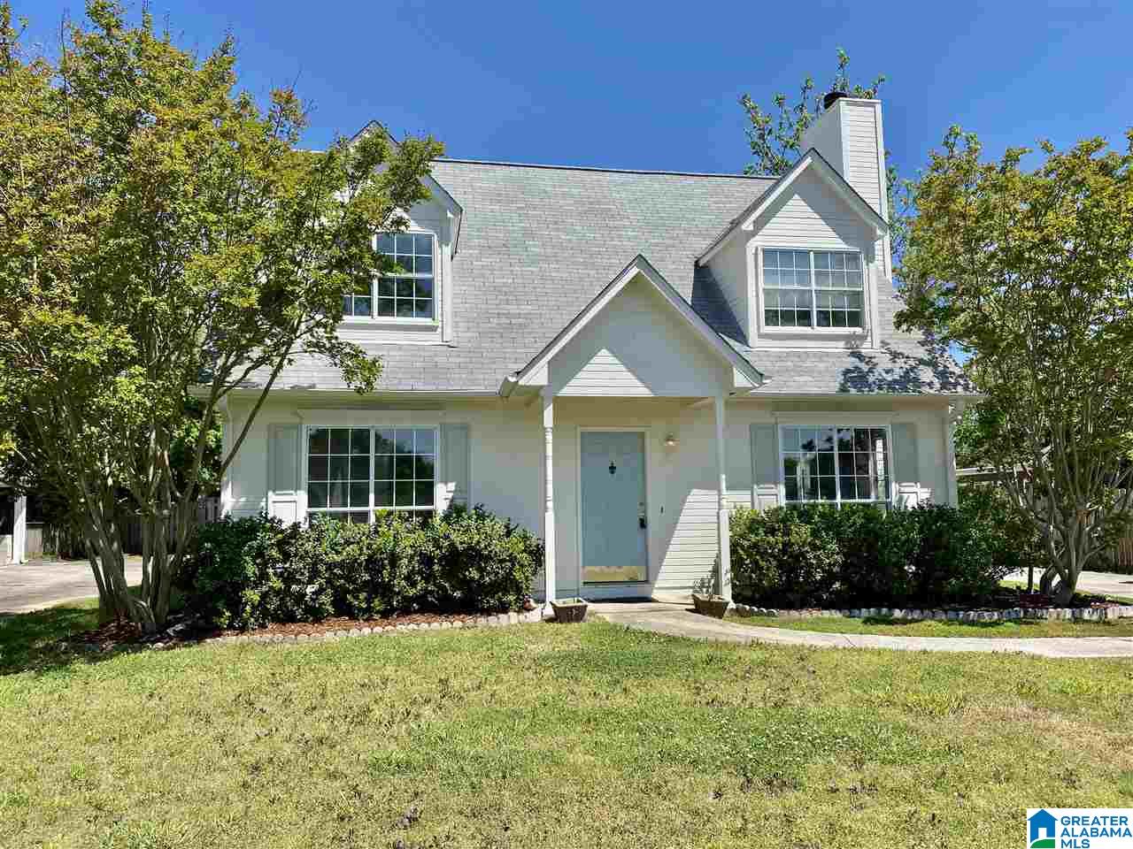 124 Park Pl Circle Alabaster, AL 35007 - Photo 2 of 40