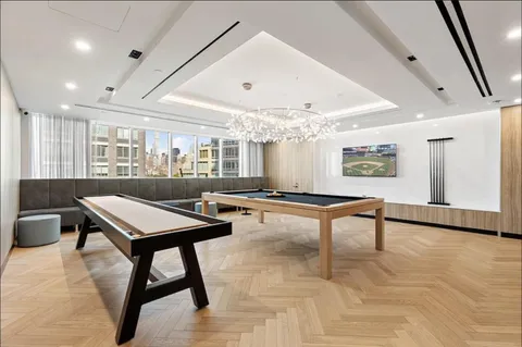 $7,095 | 47-05 Center Boulevard, Unit 515 | Long Island City