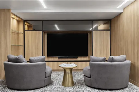 $7,095 | 47-05 Center Boulevard, Unit 515 | Long Island City