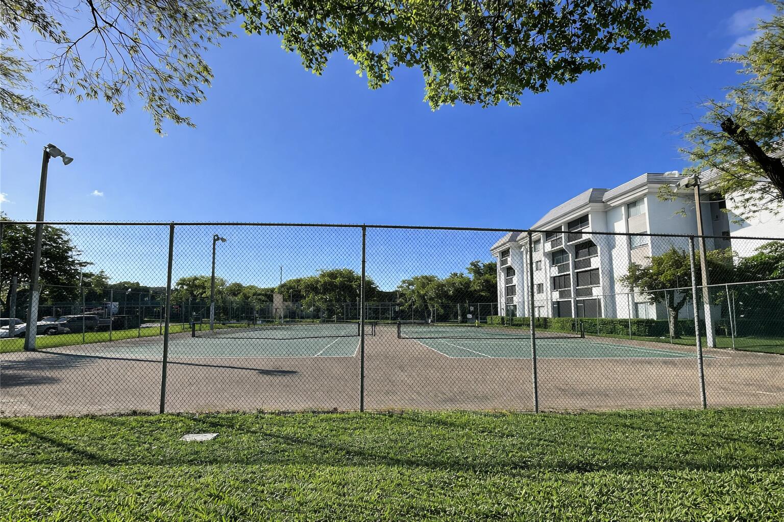 711 North Pine Island Road, Unit 210 Plantation, FL 33324 - Photo 16 of 17 11