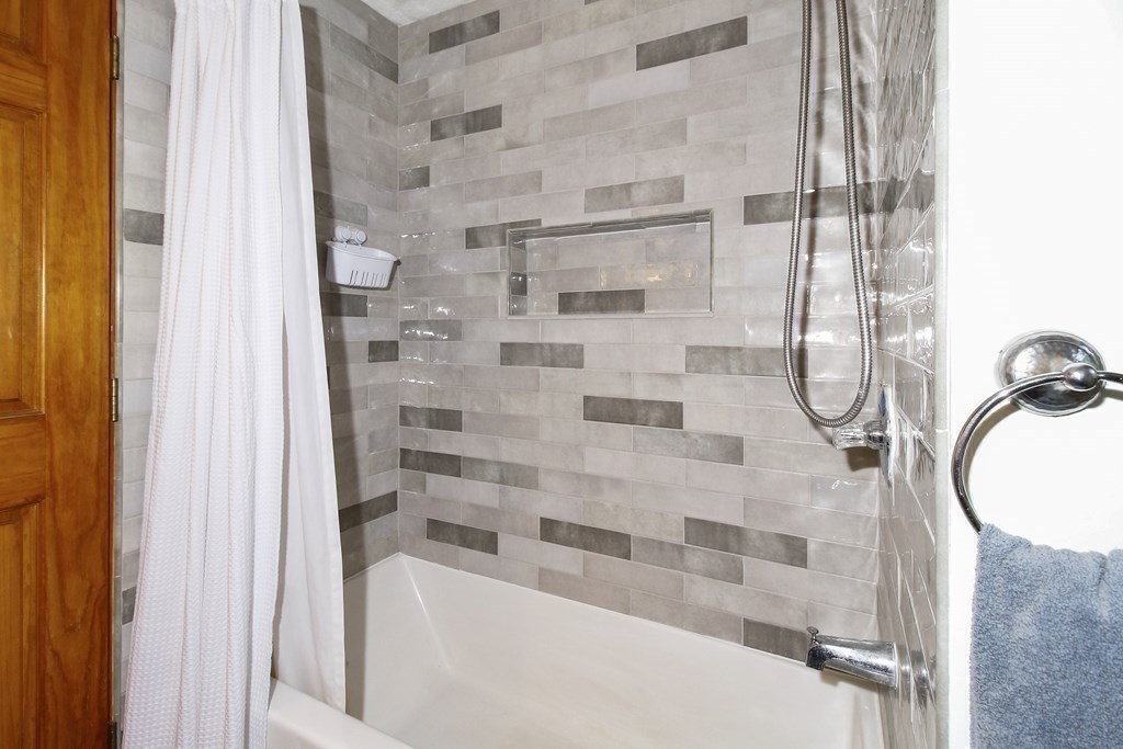 52 Ridge Trail Road Westfield, MA 01085 - Photo 18 of 27 Gallery Image 18