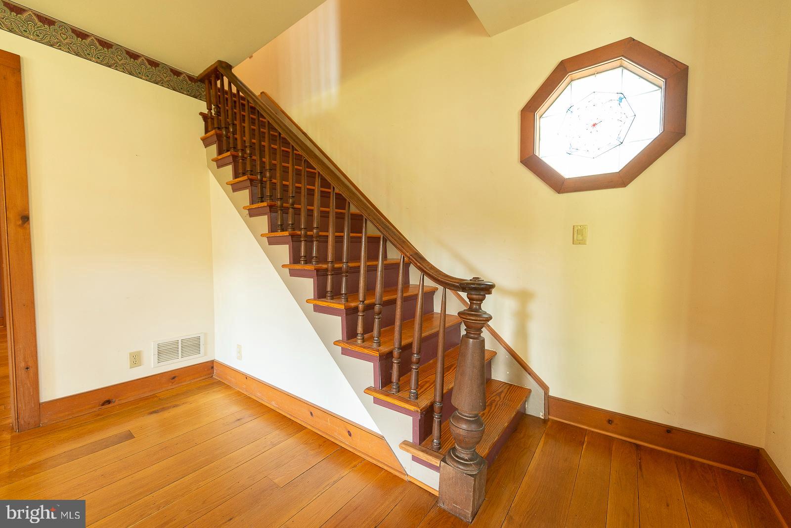 105 Canal Road Easton, PA 18042 - Photo 6 of 24