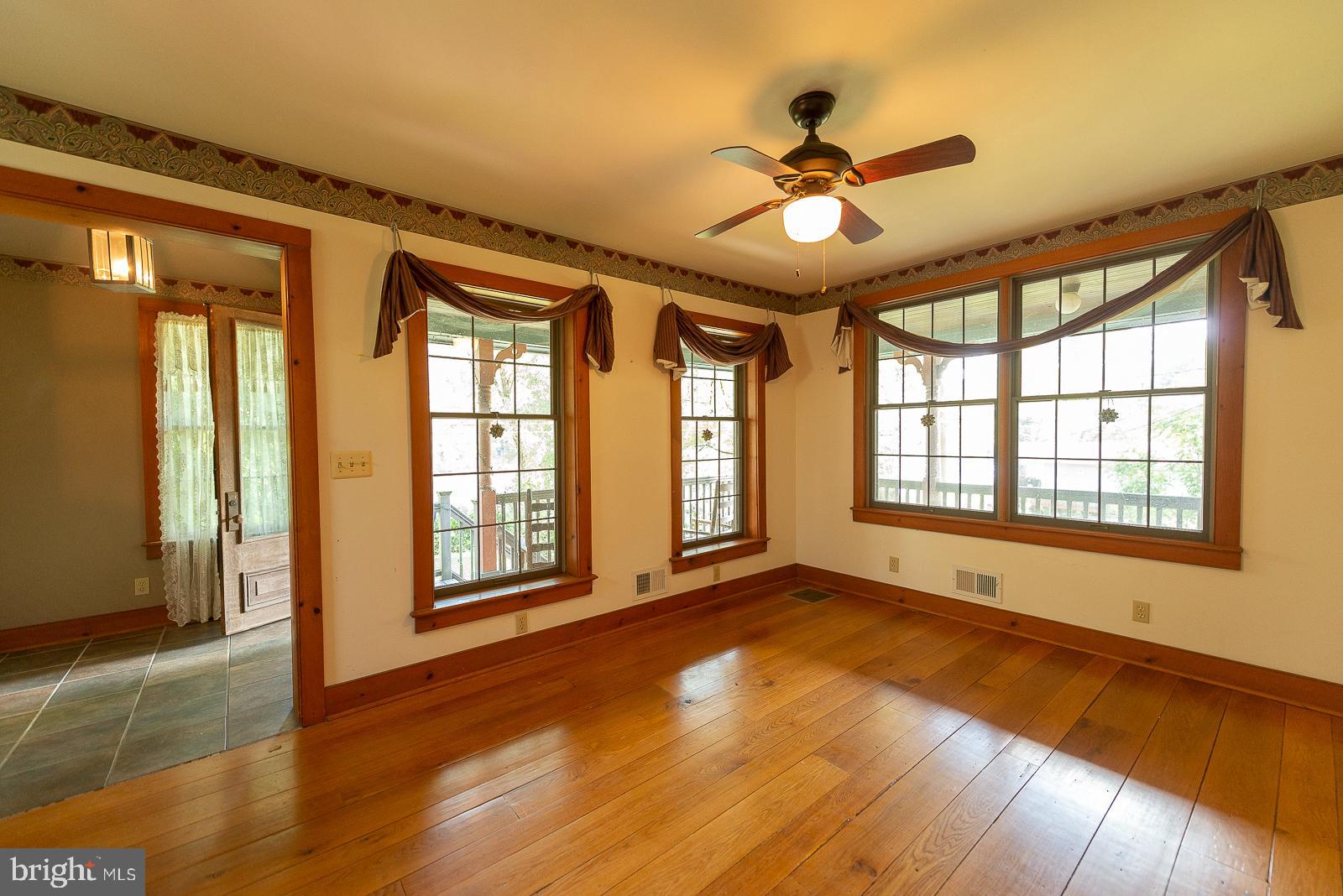 105 Canal Road Easton, PA 18042 - Photo 9 of 24