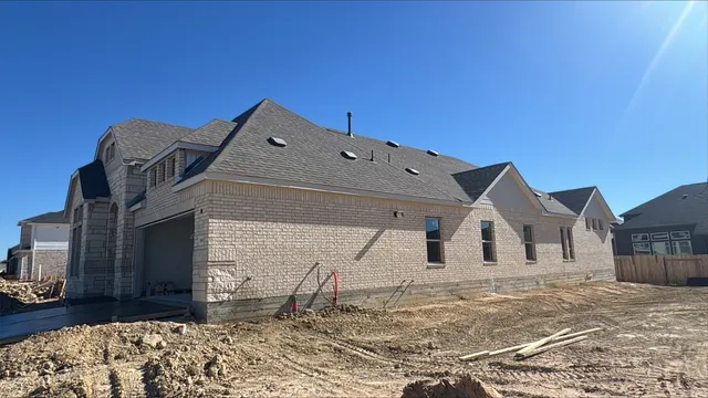 $459,990 | 380 Rubber Tree Way, Buda, TX 78610