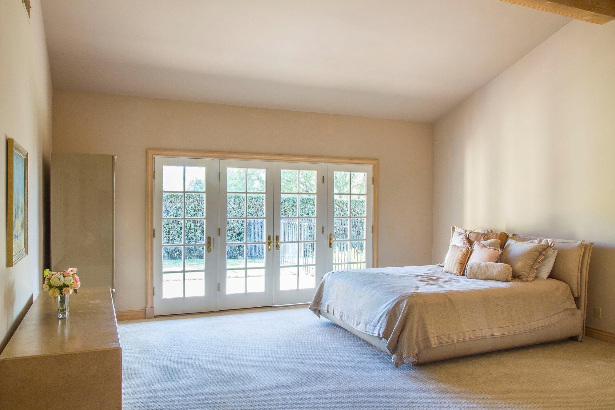 2260 Santiago Road Santa Barbara, CA 93103 - Photo 7 of 16 25