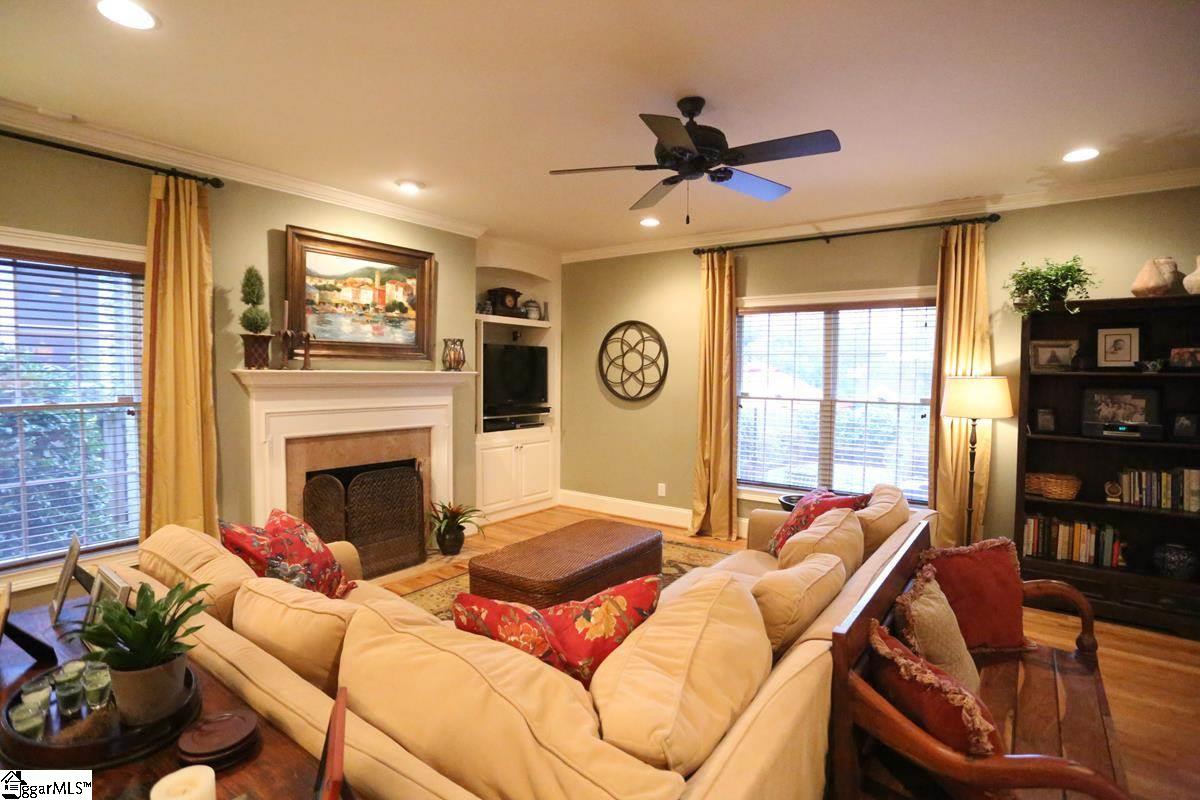 8 Riverside Drive Greenville, SC 29605 - Photo 12 of 24 Gallery Image 12