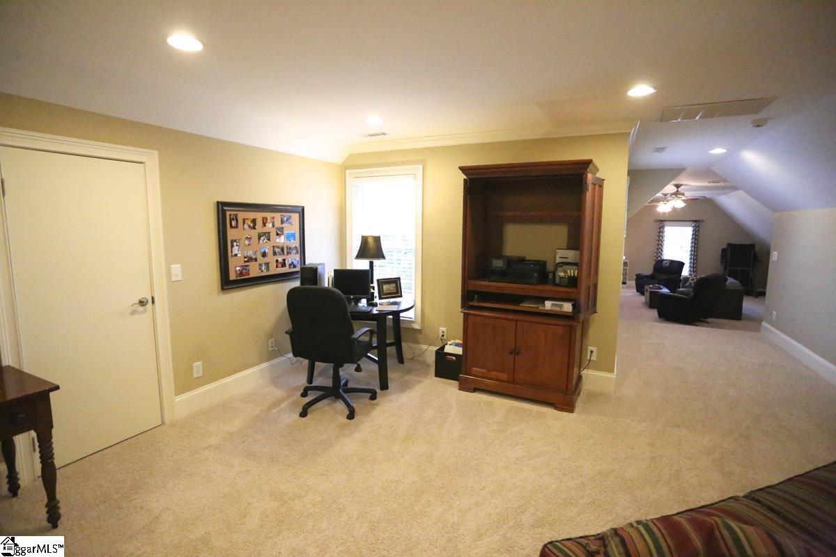 8 Riverside Drive Greenville, SC 29605 - Photo 21 of 24 Gallery Image 21